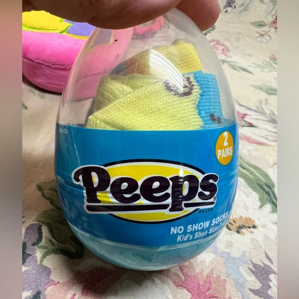 Peeps slippers sleep mask & 2 pair socks